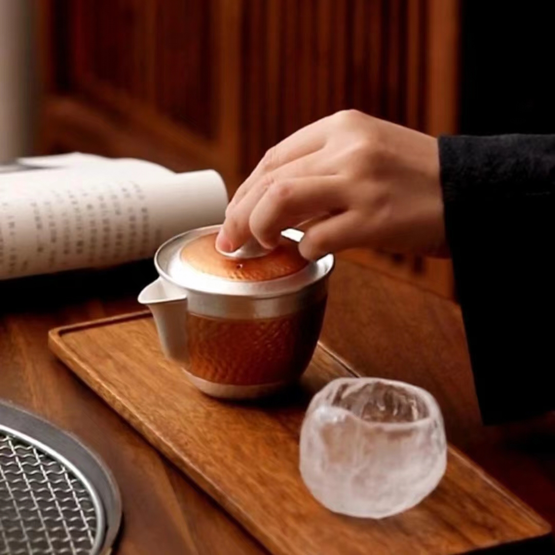 【汀和大福】銀茶具999純銀功夫茶具手工鎏銀錘紋蓋碗 【汀和大福】銀茶具999純銀功夫茶具手工鎏銀錘紋蓋碗