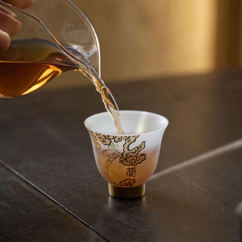 【汀和大福】陳明智老師手工素燒梅蘭竹菊羊脂玉瓷鈴鐺杯 禮盒裝 【汀和大福】陳明智老師手工素燒梅蘭竹菊羊脂玉瓷鈴鐺杯 禮盒裝