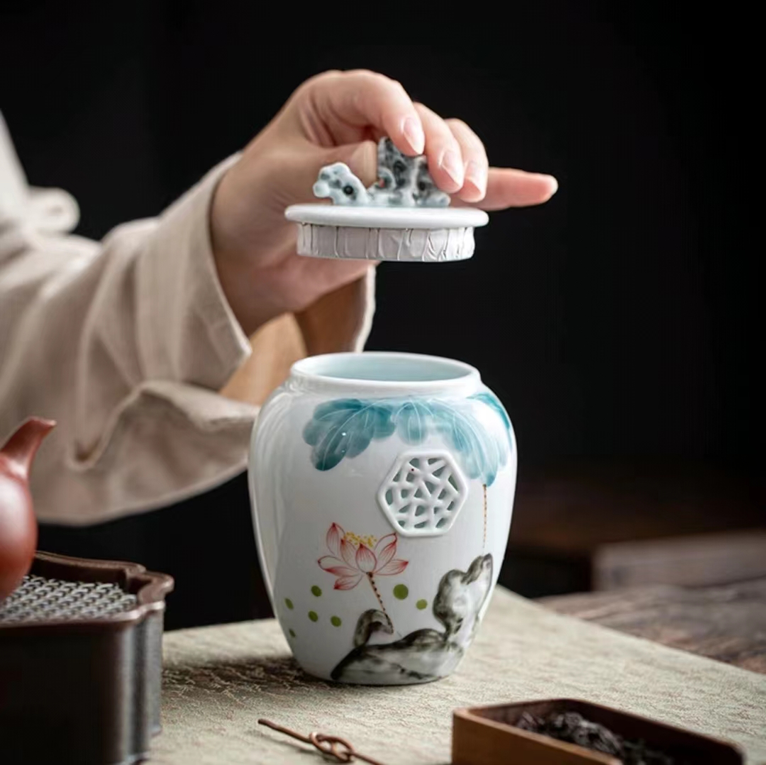【汀和大福】窗花開窗蓮葉清荷女士白色茶葉罐 【汀和大福】窗花開窗蓮葉清荷女士白色茶葉罐
